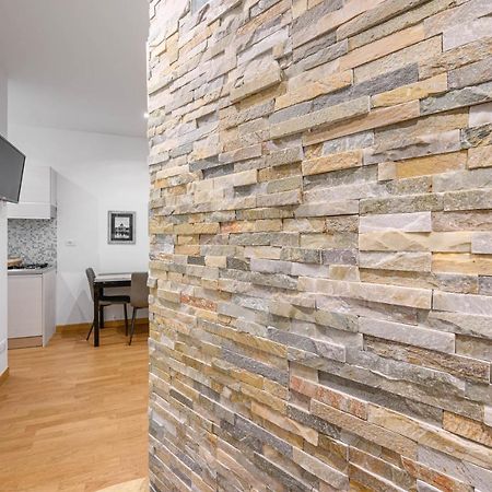 Navona & Pantheon Cozy Apartment โรม ภายนอก รูปภาพ